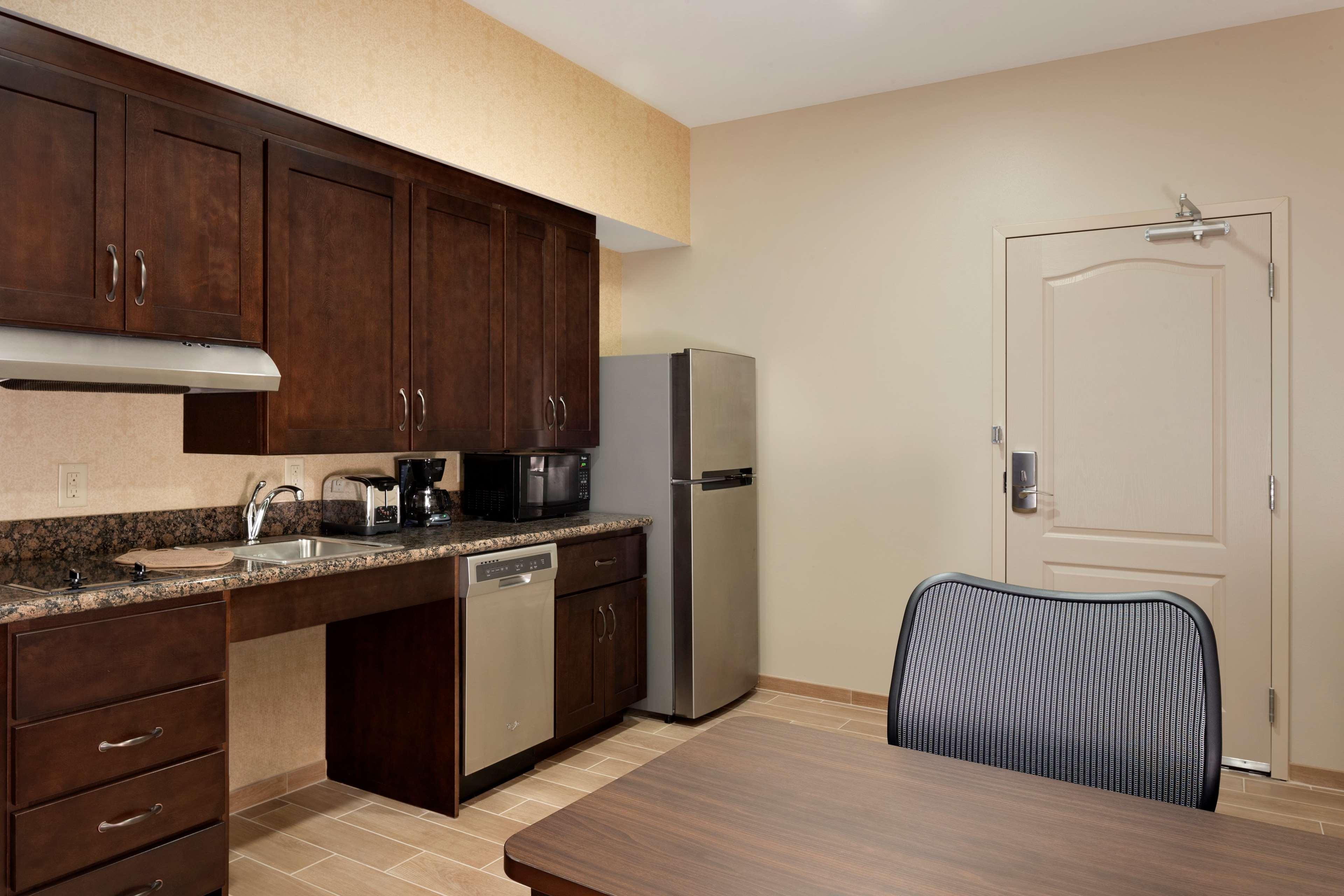 Homewood Suites By Hilton Kalamazoo-Portage Exterior foto